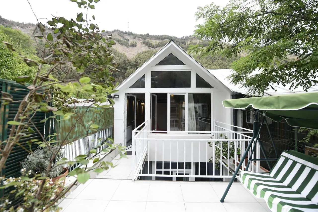 Magical Forest House In The Center Of Old City Tbilisi Apartment